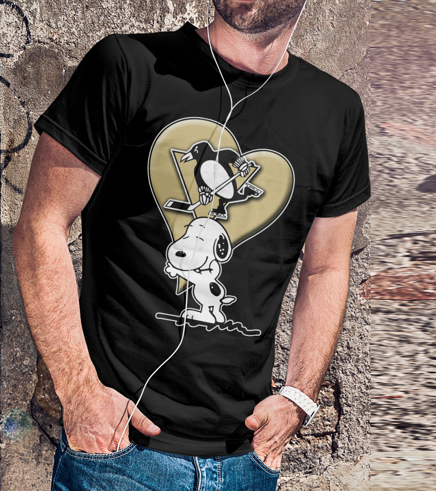 Snoopy Heart Hockey Pittsburgh Penguins Snp T-Shirt