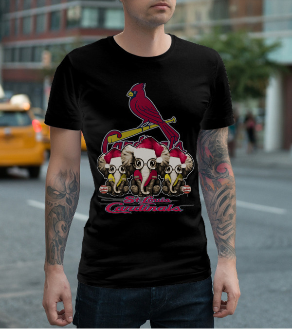 Elephants Santa Hats St. Louis Cardinals Christmas T-Shirt
