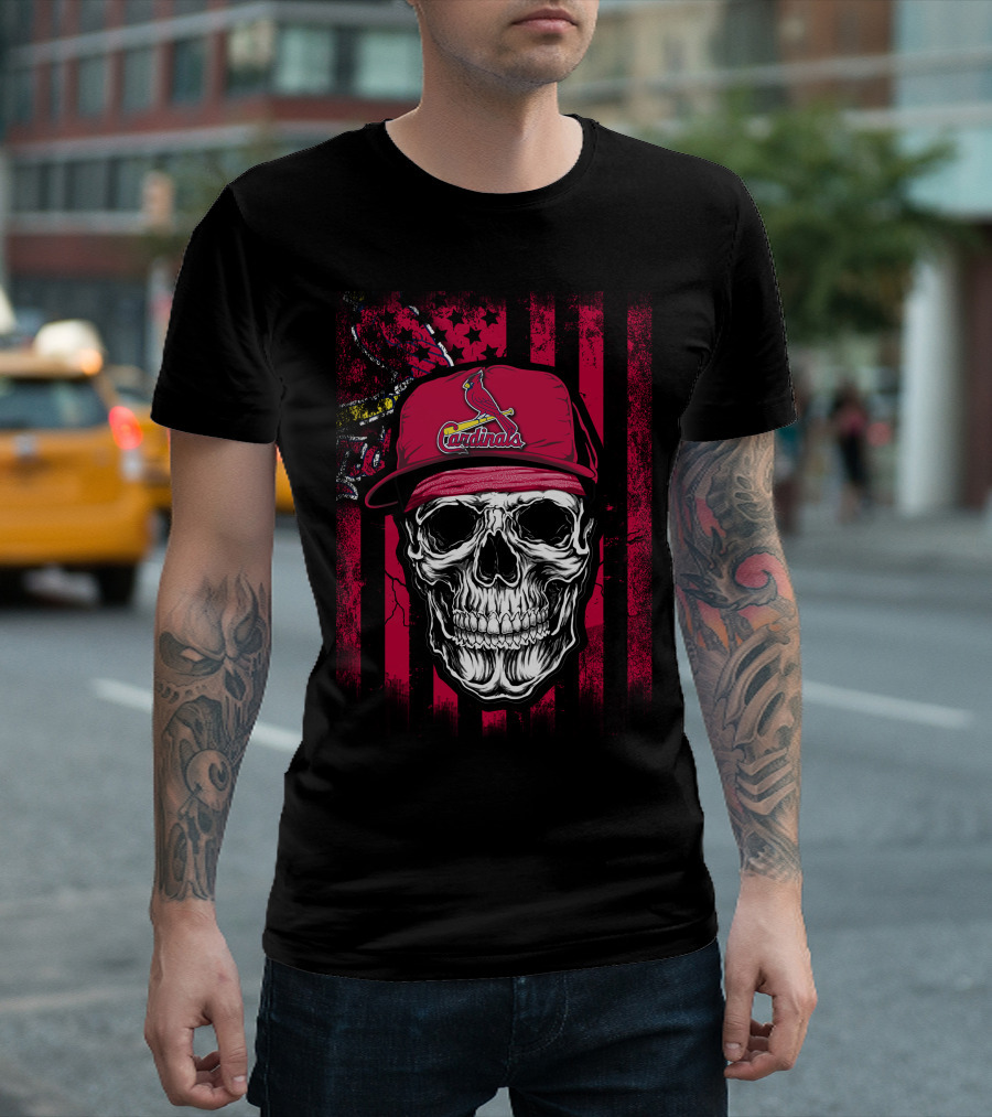 Skull St. Louis Cardinals Hat with American Flag Background T-Shirt