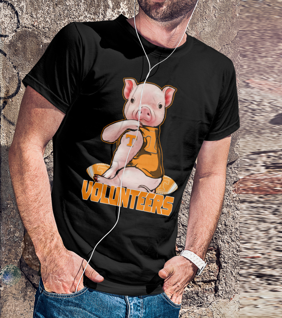 Tennessee Volunteers Pig With Football And T T-Shirt