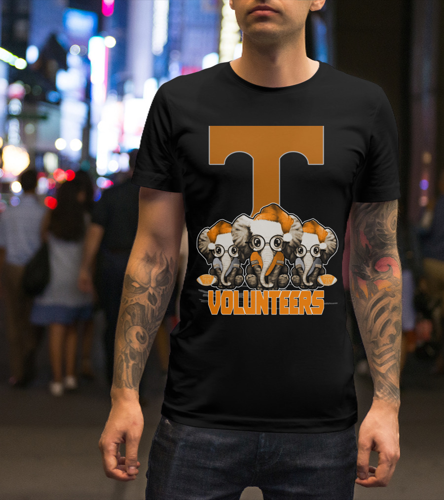 Three Elephants With Santa Hats Tennessee Volunteers T-Shirt