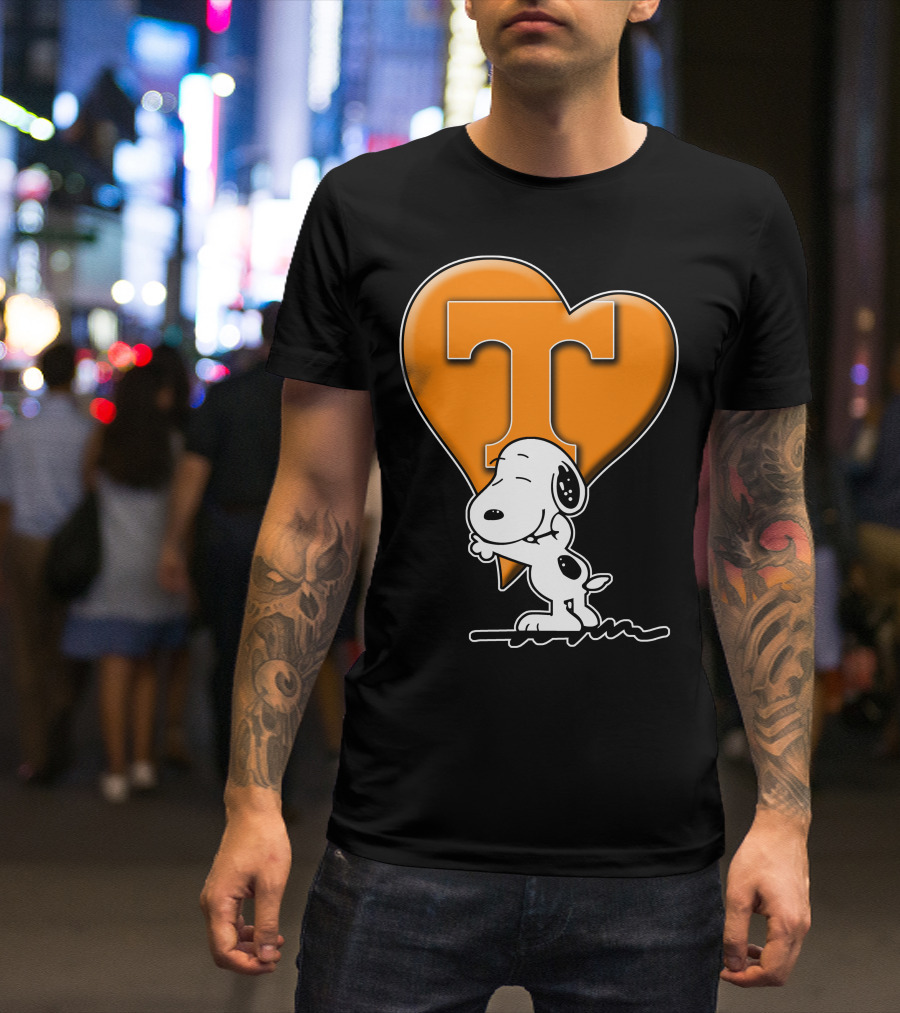 Snp V1 Tennessee Volunteers Snoopy Heart T-Shirt