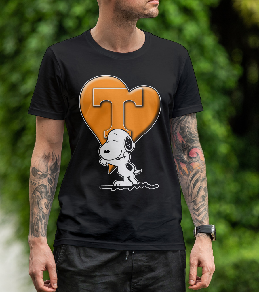 Snp V1 Tennessee Volunteers Snoopy Heart T-Shirt