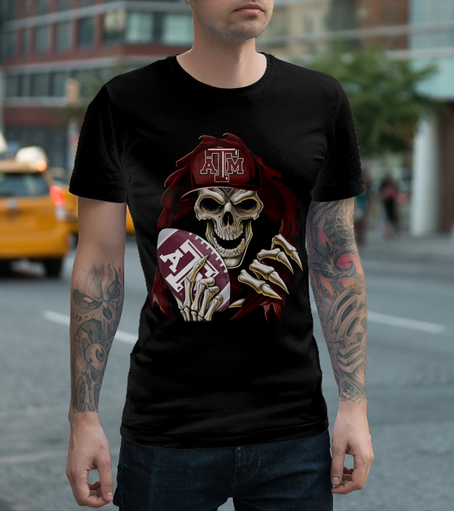 Skullbong Texas A&M Aggies Skeleton With Football And Cap T-Shirt