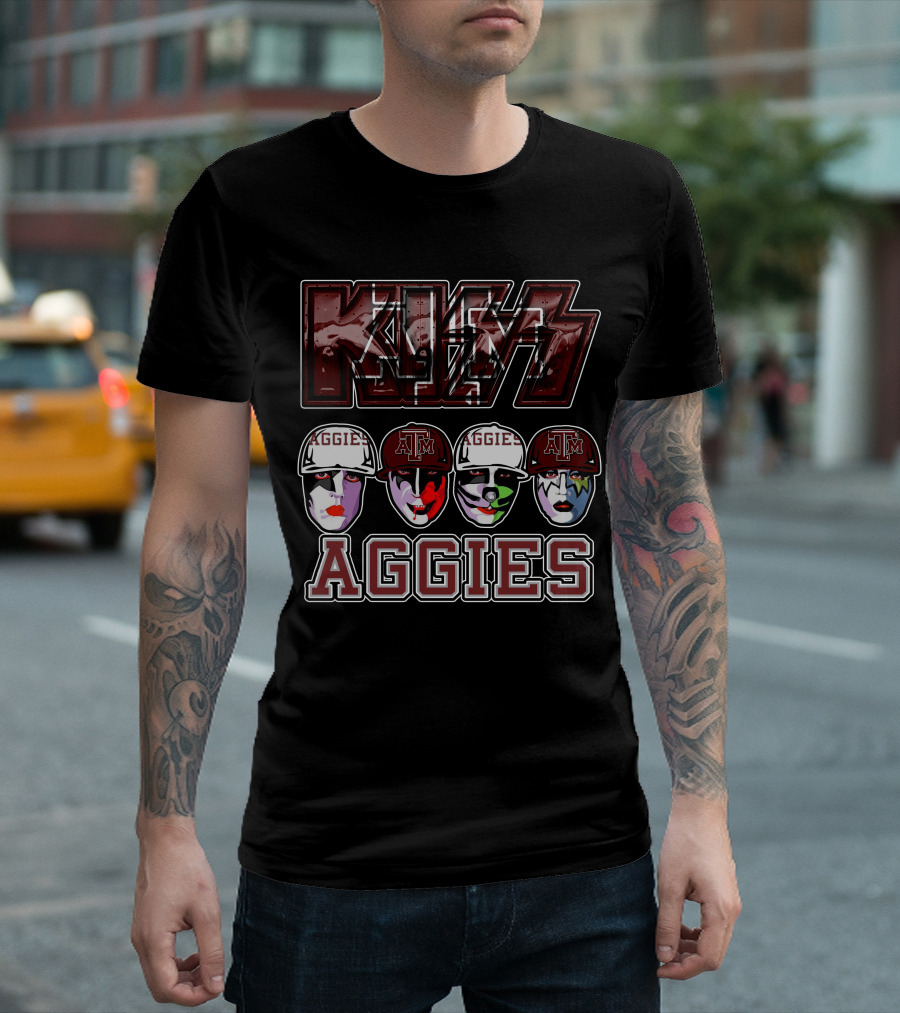 Kiss Texas A&M Aggies Face Paint and Caps T-Shirt