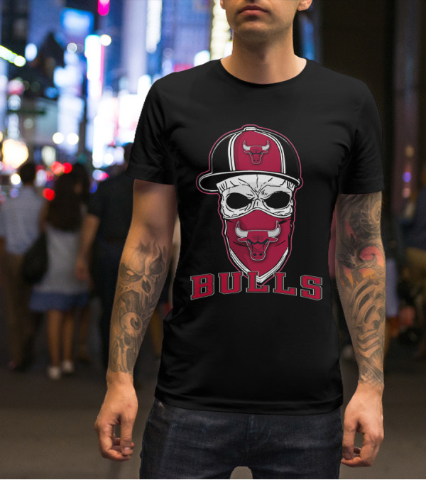 Bulls Skull With Cap And Mask T-Shirt