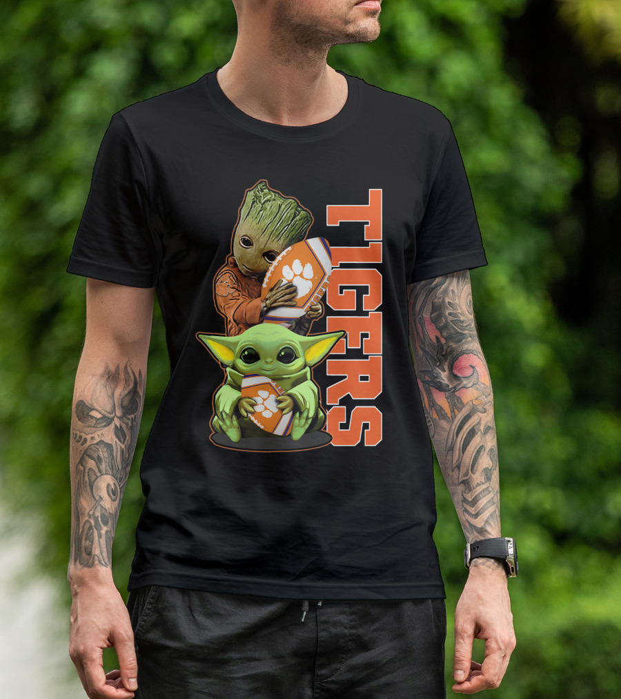 Grzd Clemson Tigers Groot Baby Yoda Football T-Shirt