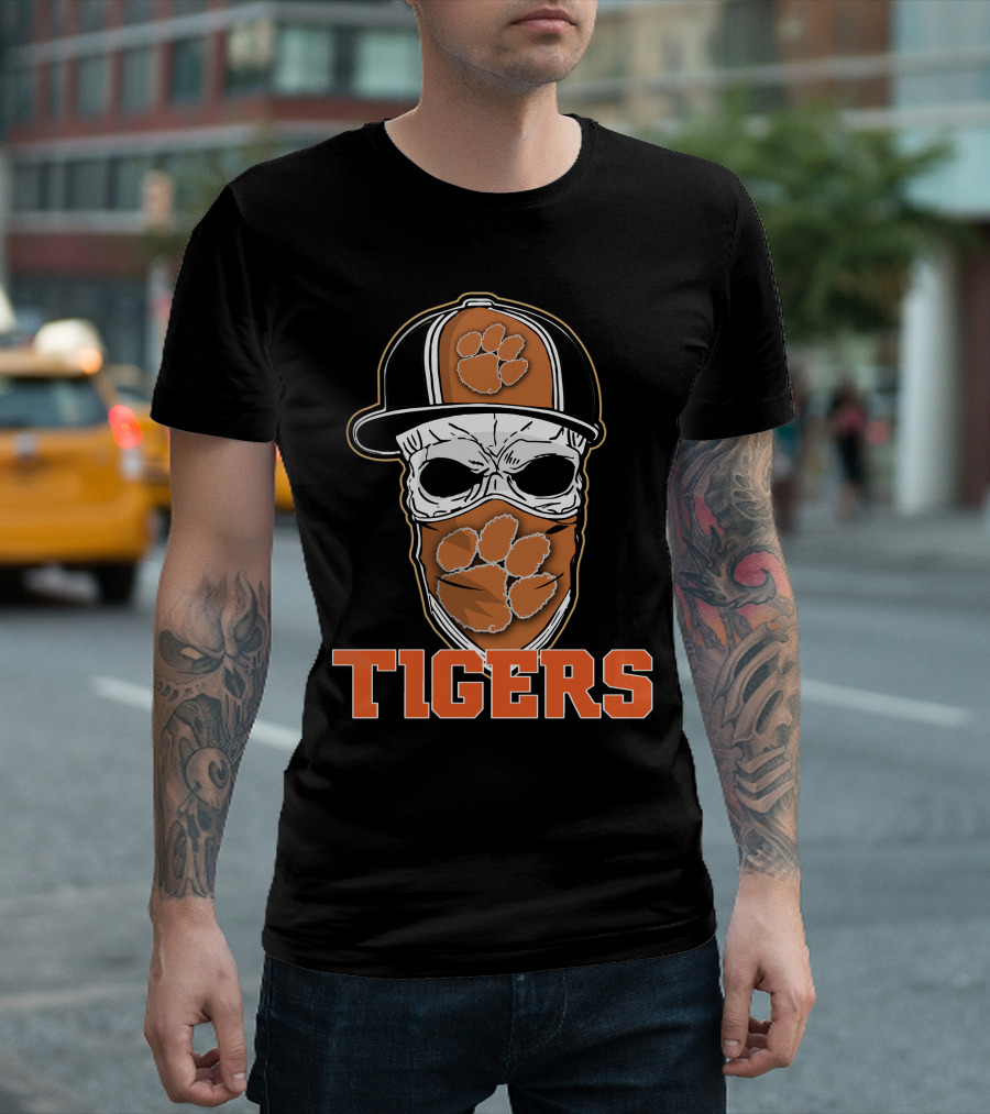 Clemson Tigers Skull Hat Paw Bandana T-Shirt