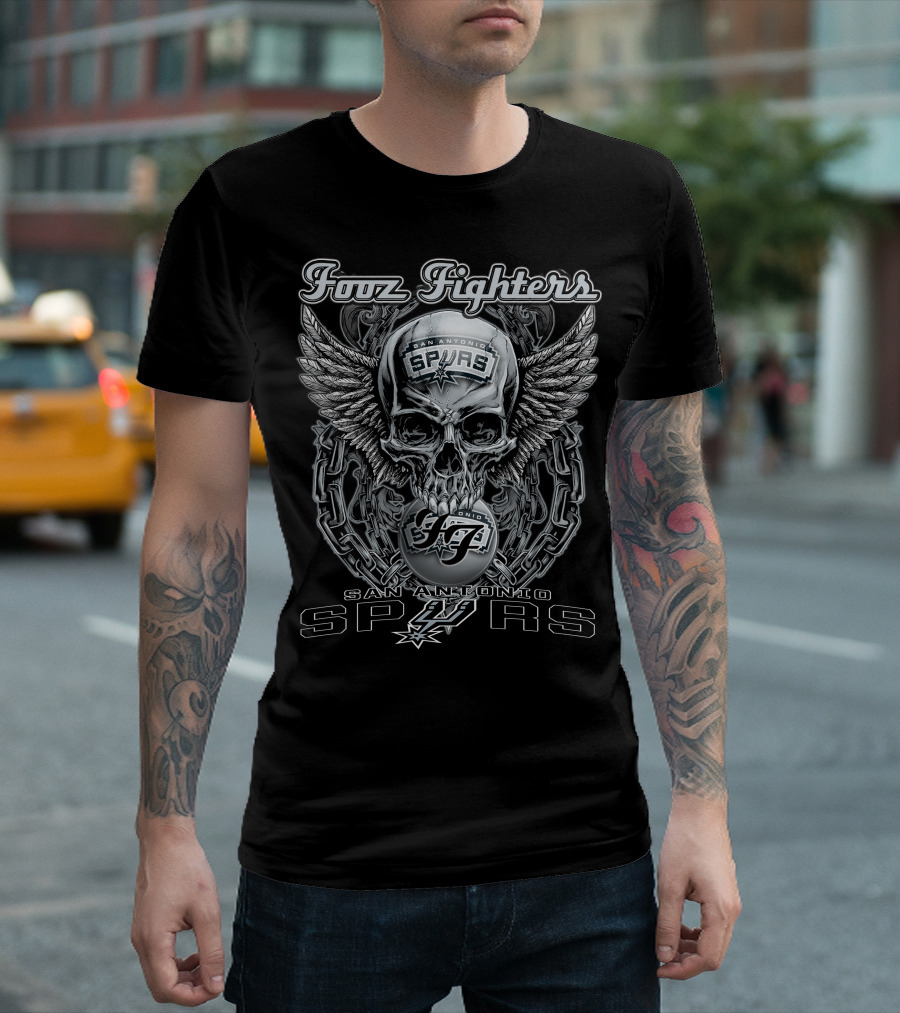 Fooz Fighters San Antonio Spurs Skull Wings Chain T-Shirt