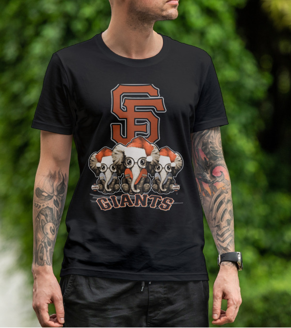 San Francisco Giants Christmas Elephants With Santa Hats T-Shirt