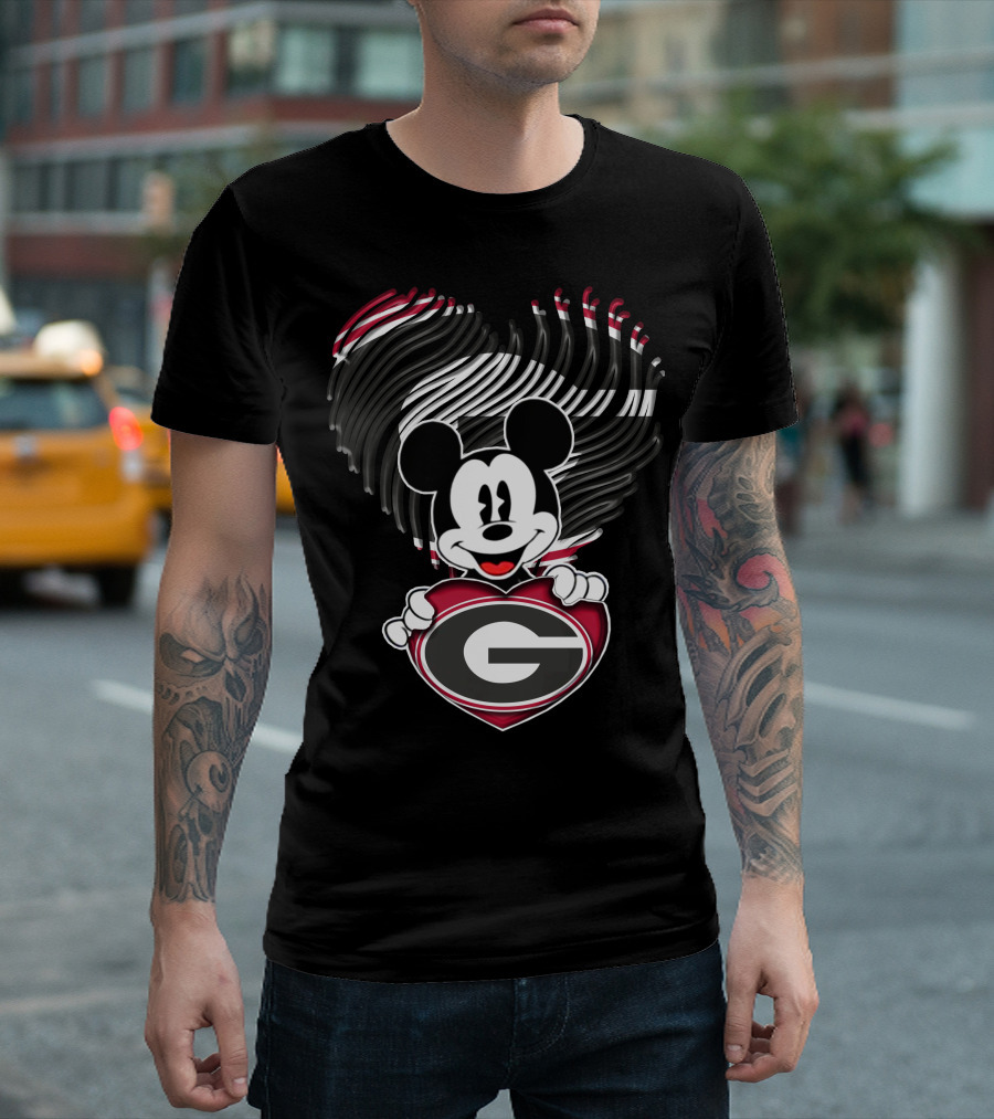 Mick Georgia Bulldogs Heart With G Logo And Black Red Stripes T-Shirt