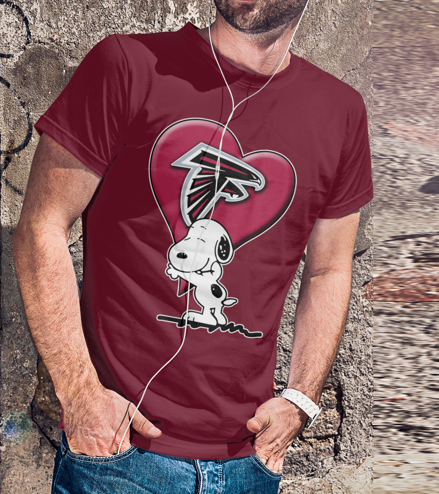 Snoopy Hugging Atlanta Falcons Heart T-Shirt