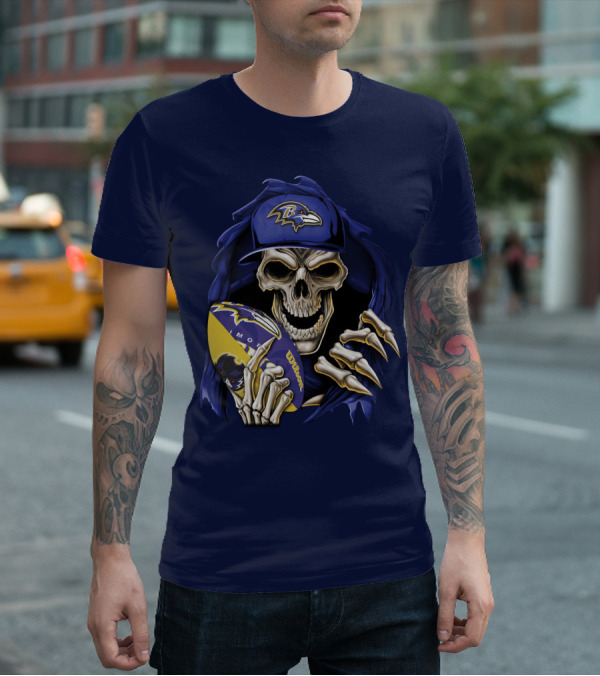 Skullbong Baltimore Ravens Skeleton With Football And Cap T-Shirt