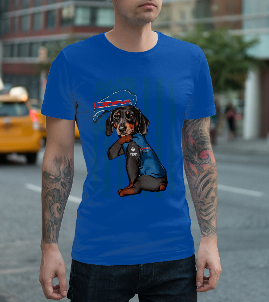 Dachshund Wearing Buffalo Bills Gear I Love Mom T-Shirt