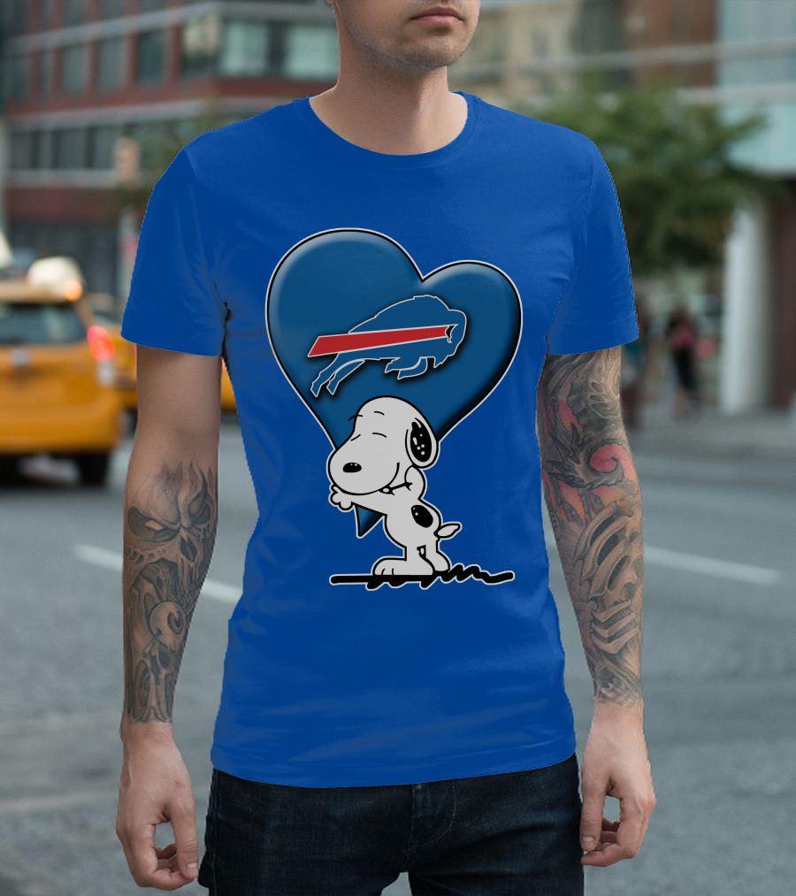 Snoopy Hugging Heart Buffalo Bills T-Shirt