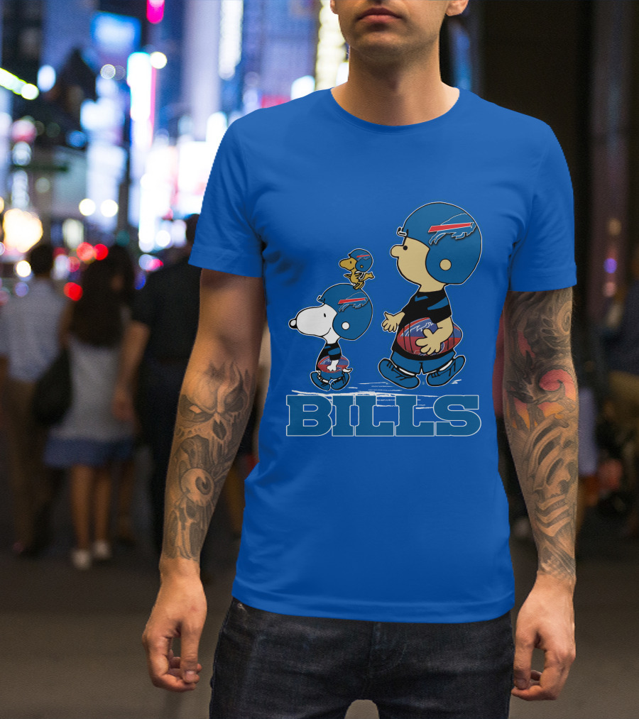 Snpfootball Buffalo Bills Snoopy Woodstock Peanuts Characters With Helmets Football T-Shirt