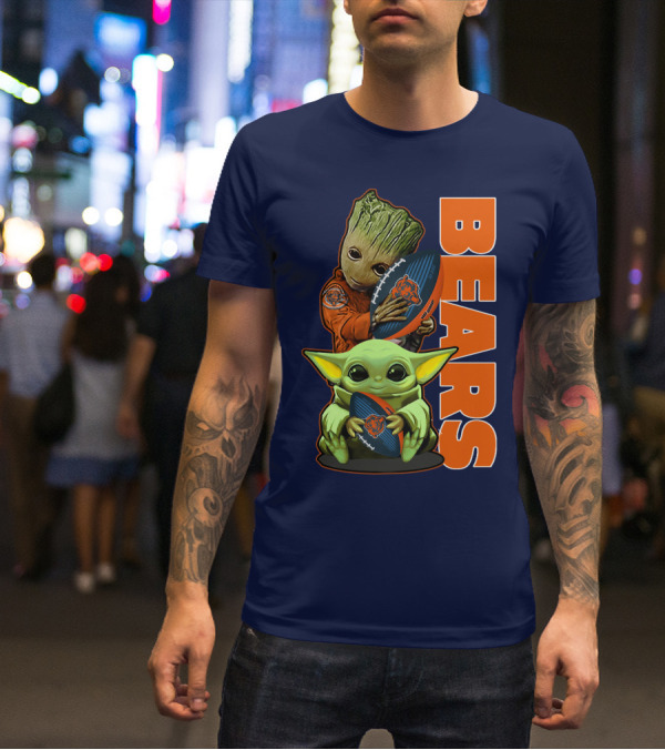 Grzd CHICAGO BEARS Baby Groot And Baby Yoda Football T-Shirt