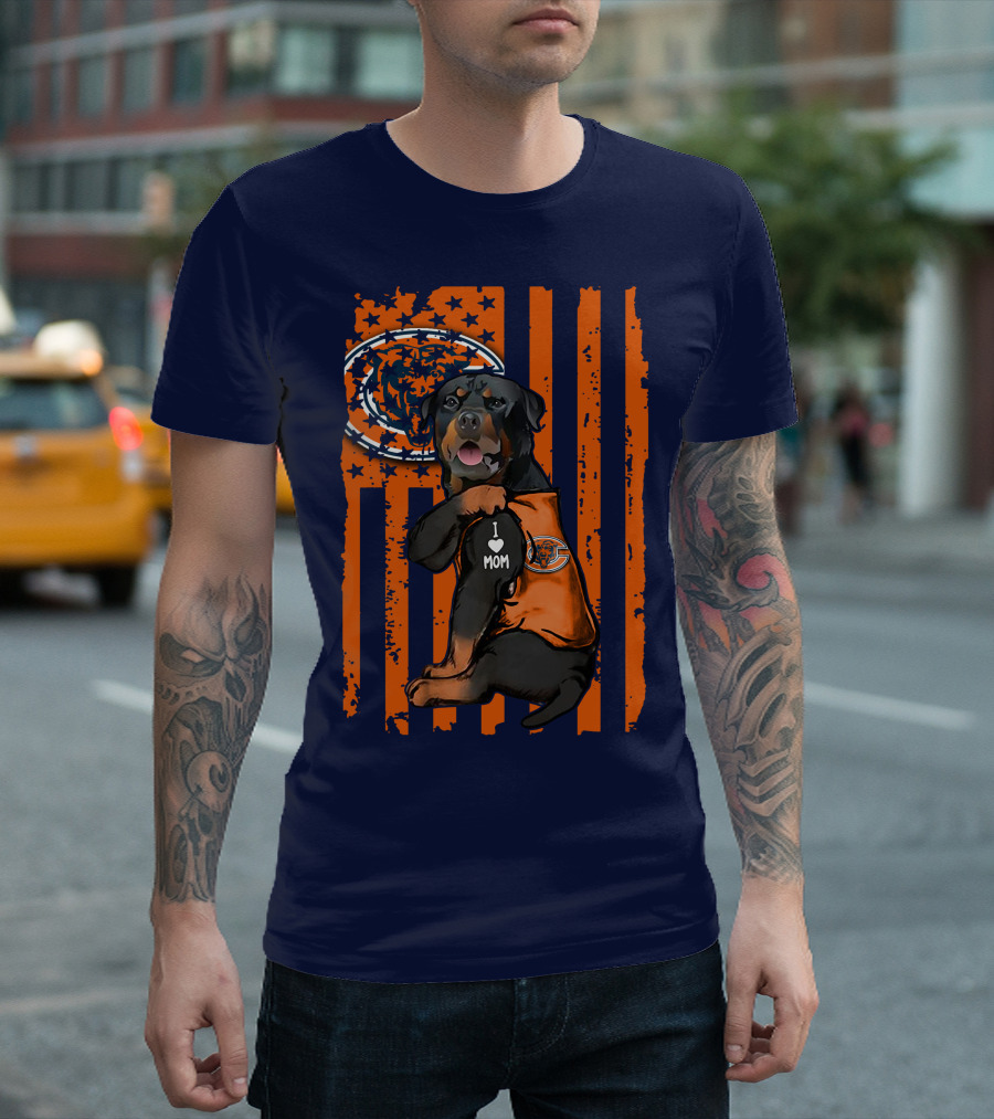 Rottweiler CHICAGO BEARS I Love Mom American Flag T-Shirt