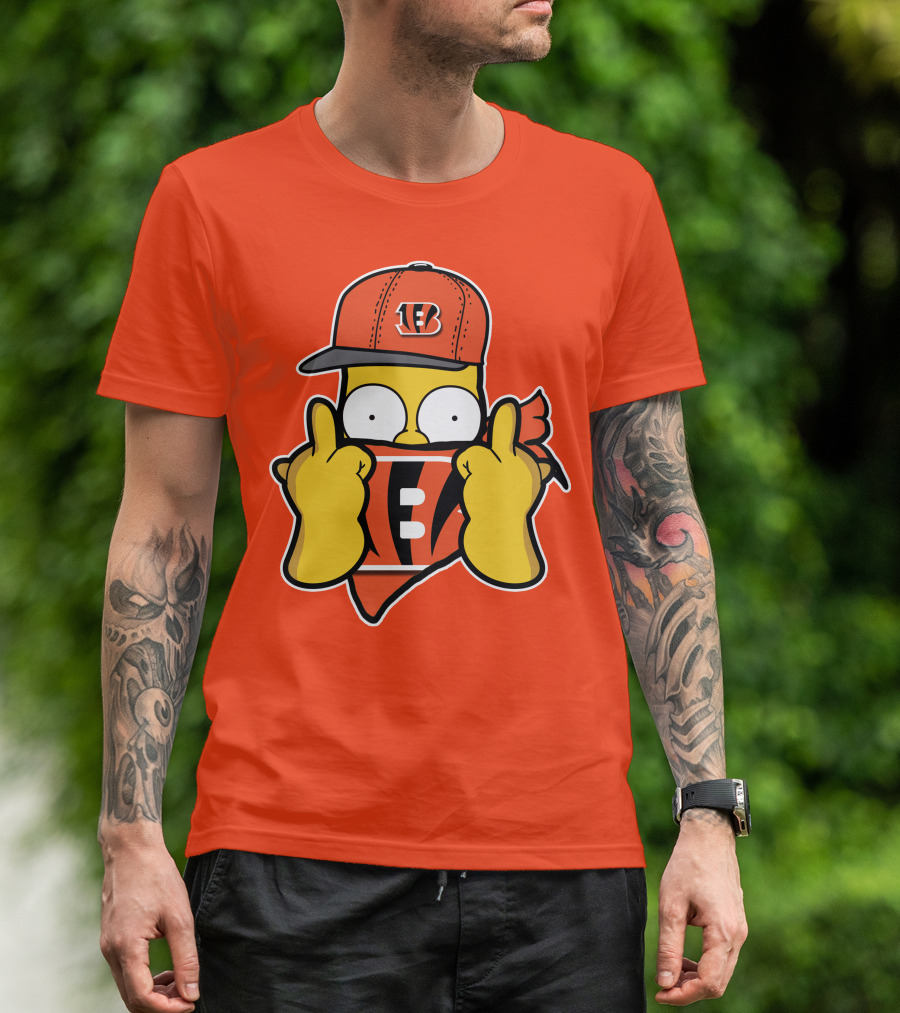 Cincinnati Bengals Fan Cartoon Character With Logo Cap And Scarf T-Shirt