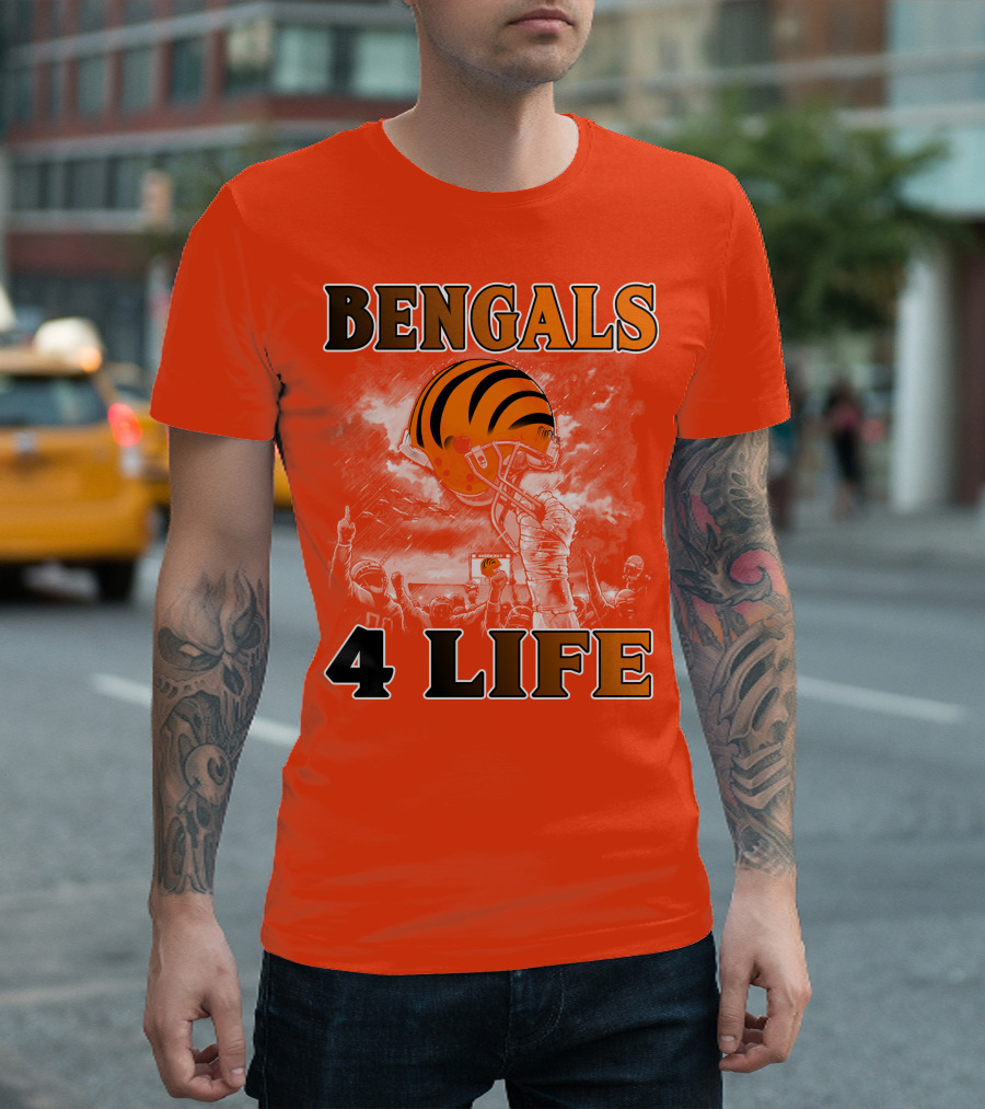 Bengals 4 Life Cincinnati Football Team Helmet Celebration T-Shirt