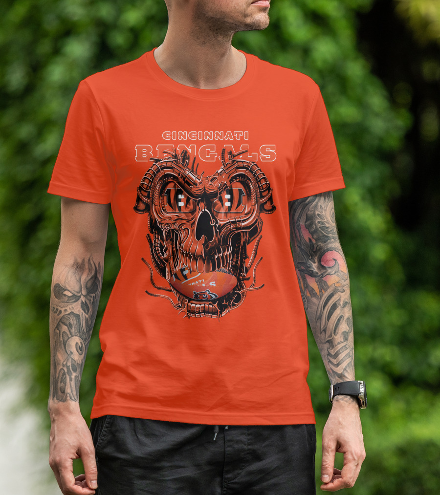 CINCINNATI BENGALS Dragonskull Football T-Shirt