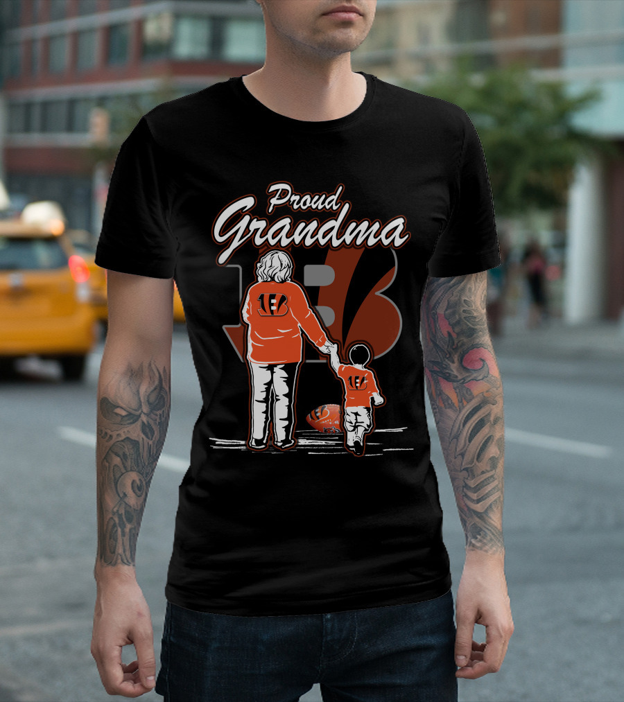 Proud Grandma Cincinnati Bengals T-Shirt