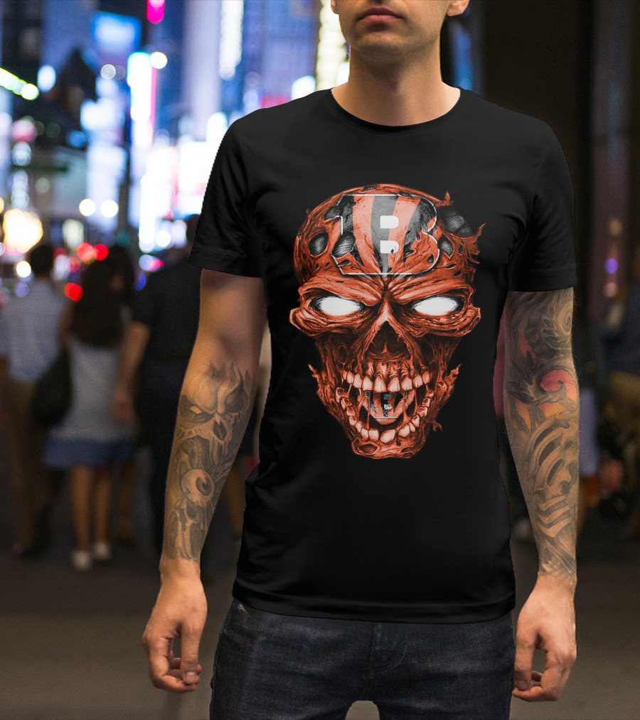Cincinnati Bengals Skull Emblem With Team Helmet T-Shirt