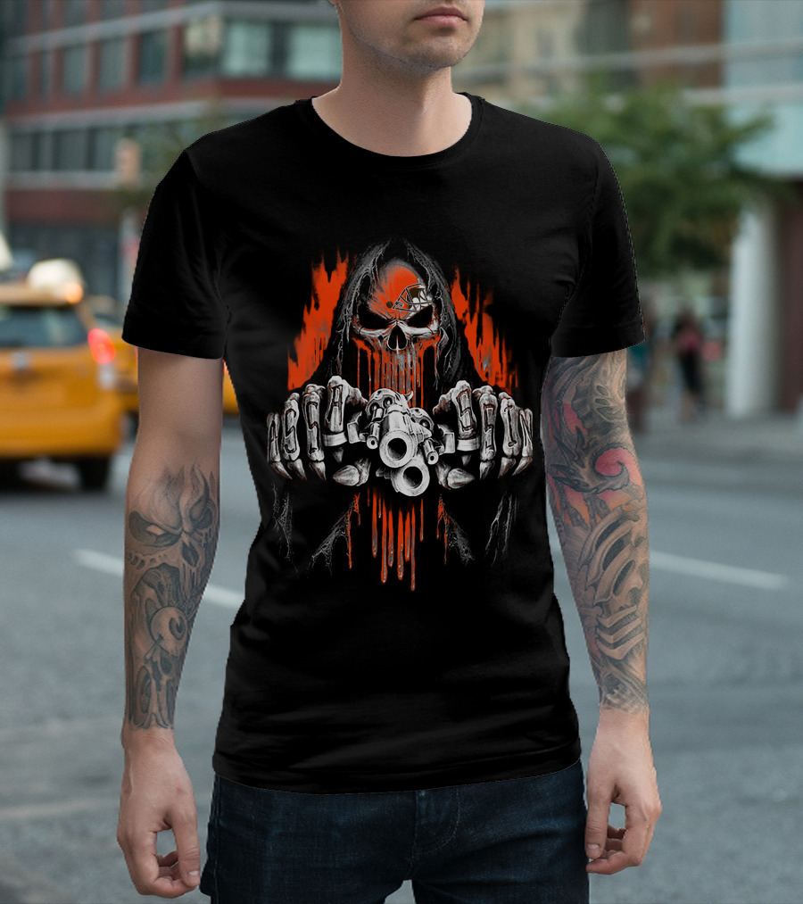 Cleveland Browns 52 Skull Grinning Reaper With Cleveland Helmet And Orange Flames T-Shirt