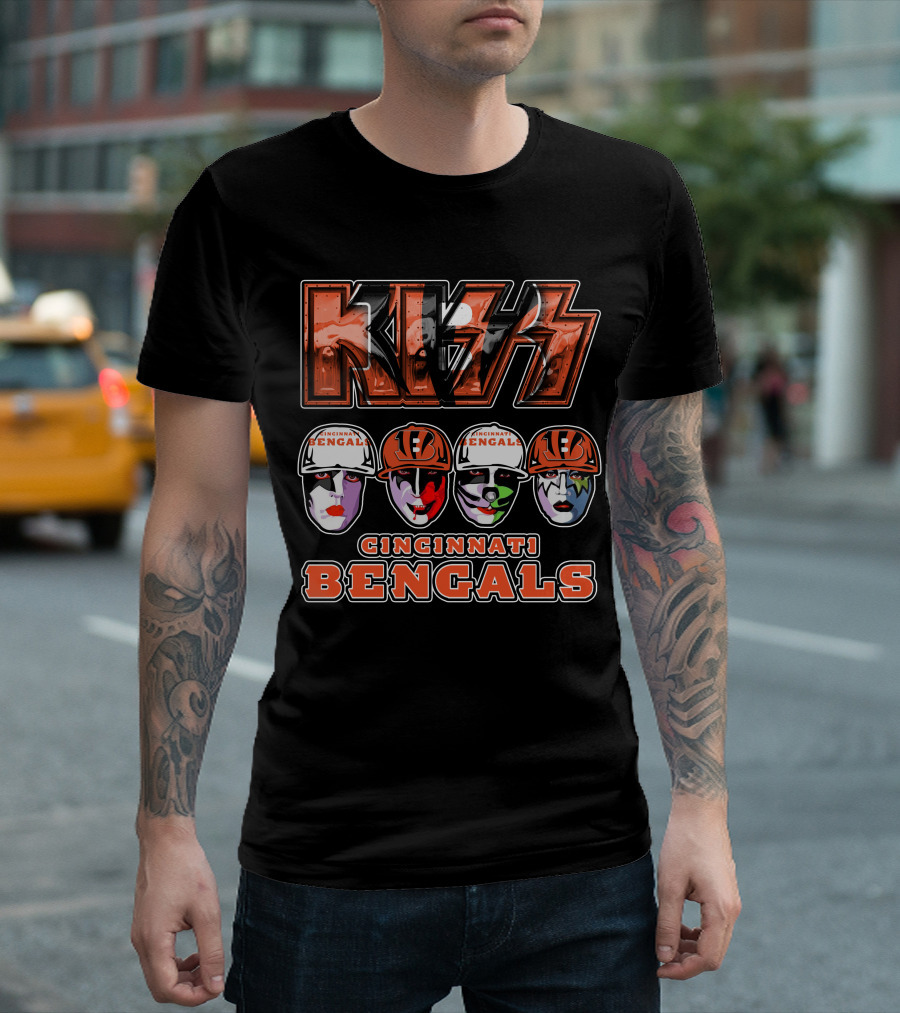 Kiss Cincinnati Bengals Faces With Orange Helmets T-Shirt
