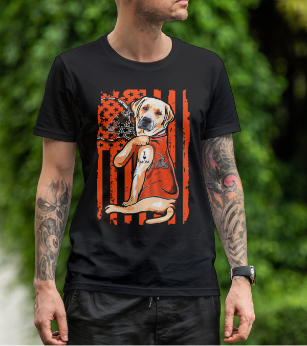 Labrador Retriever In Cleveland Browns Colors With Football Helmet And I Love Mom Tattoo T-Shirt
