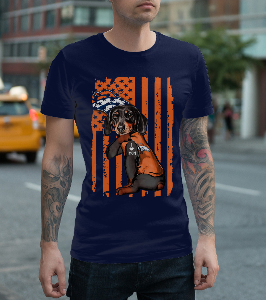 Dachshund Denver Broncos I Love Mom T-Shirt