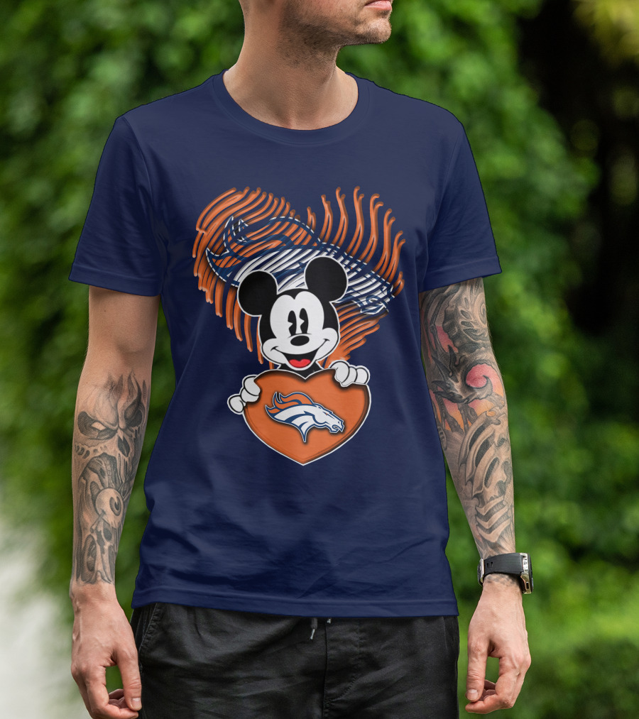 Mickey Mouse Holding Denver Broncos Logo Heart With Bronco Horse Outline T-Shirt