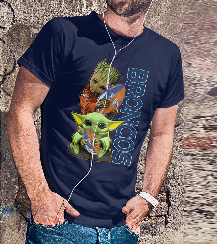 Grzd Denver Broncos Groot And Baby Yoda Holding Broncos Football T-Shirt