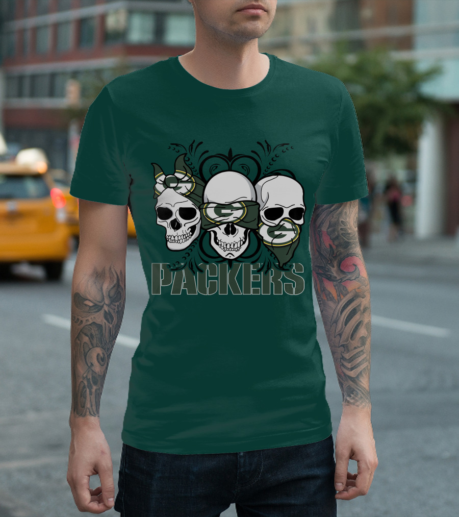 Packers Three Skulls with Green Bay Bandanas T-Shirt