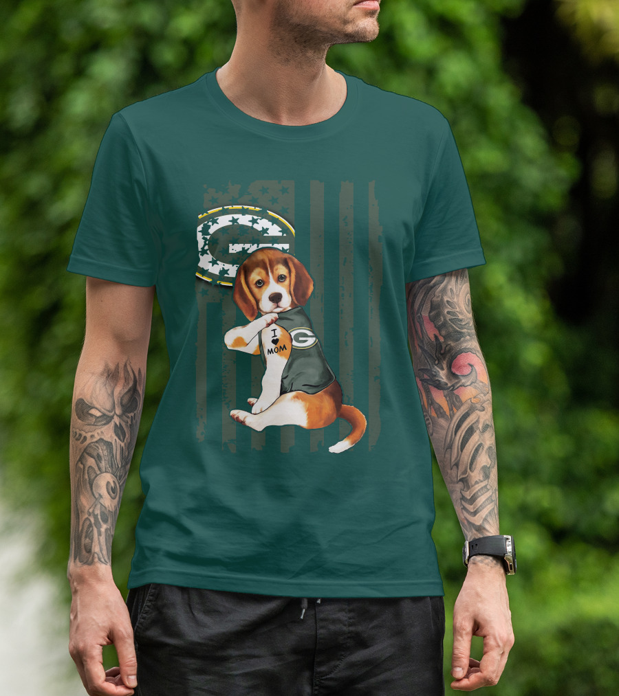 Beagle Wearing Green Bay Packers Jersey With I Love Mom Tattoo T-Shirt