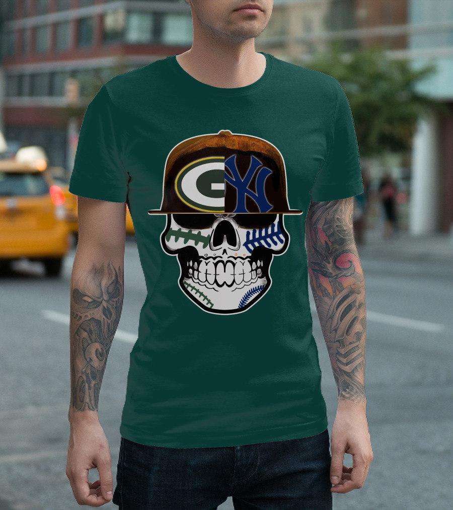 Green Bay Packers New York Yankees Split Skull Cap T-Shirt
