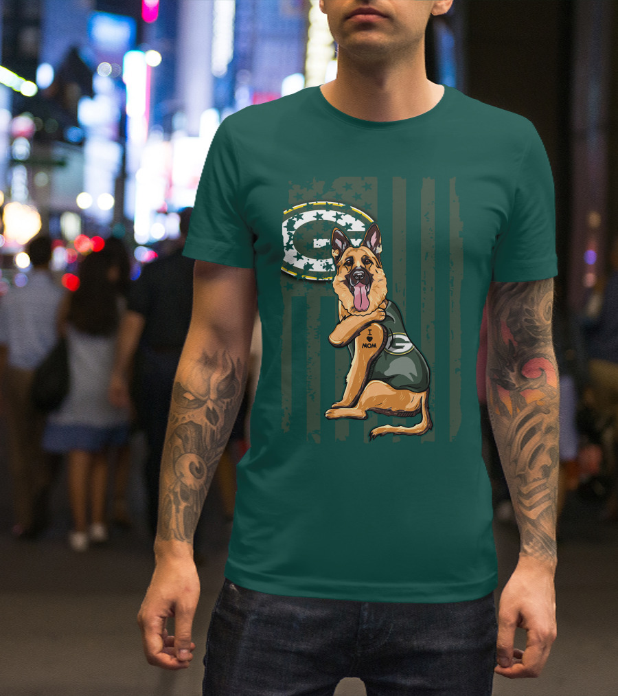 German Shepherd I Love Mom Green Bay Packers Fan T-Shirt