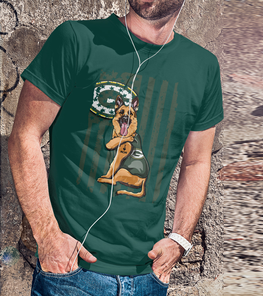 German Shepherd I Love Mom Green Bay Packers Fan T-Shirt