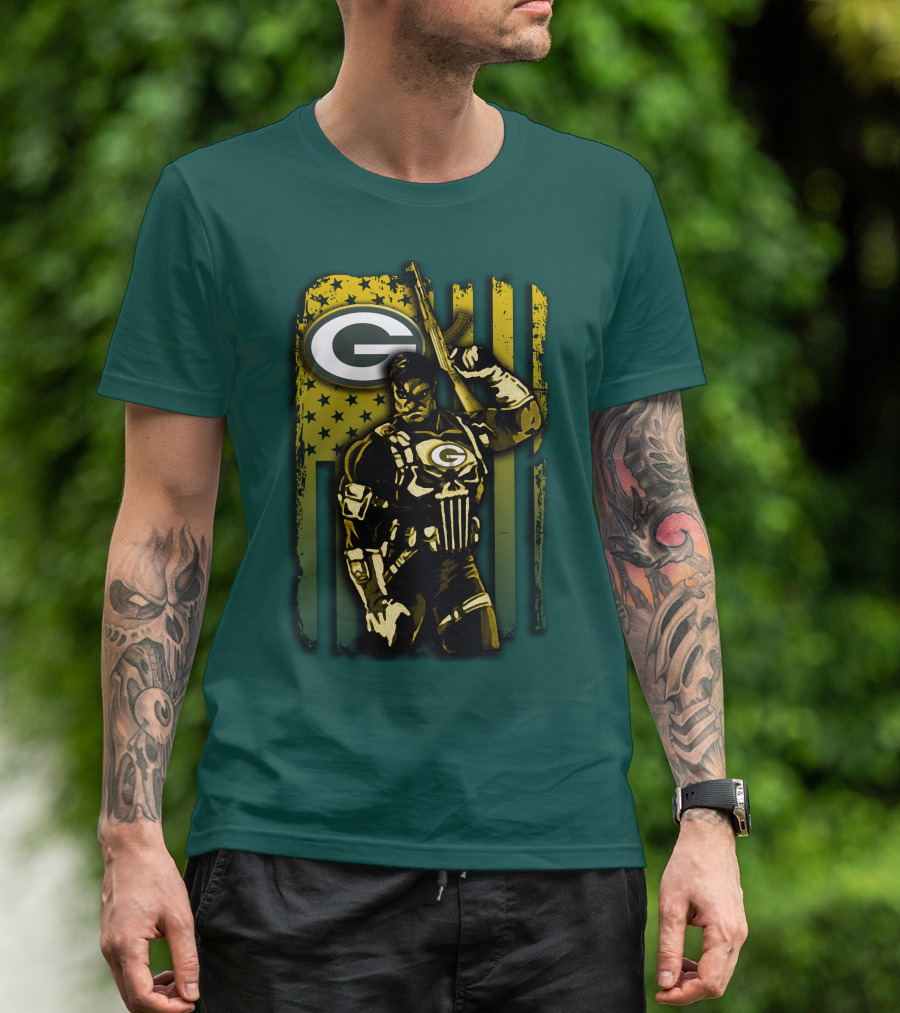 Green Bay Packers Soldier With Rifle And American Flag T-Shirt
