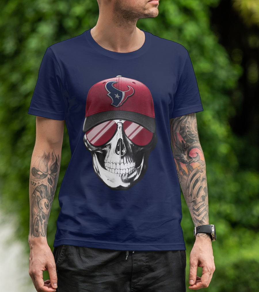Skull With Houston Texans Logo Hat And Reflective Sunglasses T-Shirt