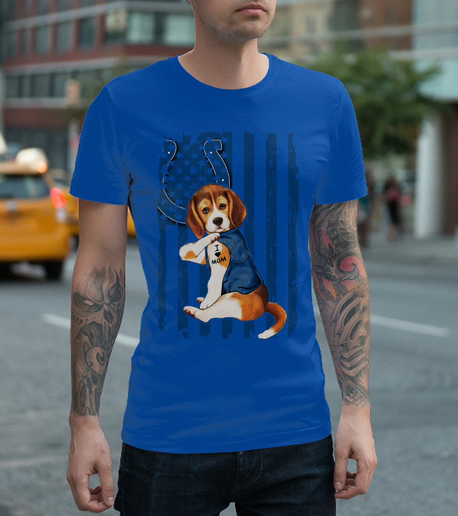 Beagle Wearing I Love Mom Indianapolis Colts Shirt with Horseshoe T-Shirt