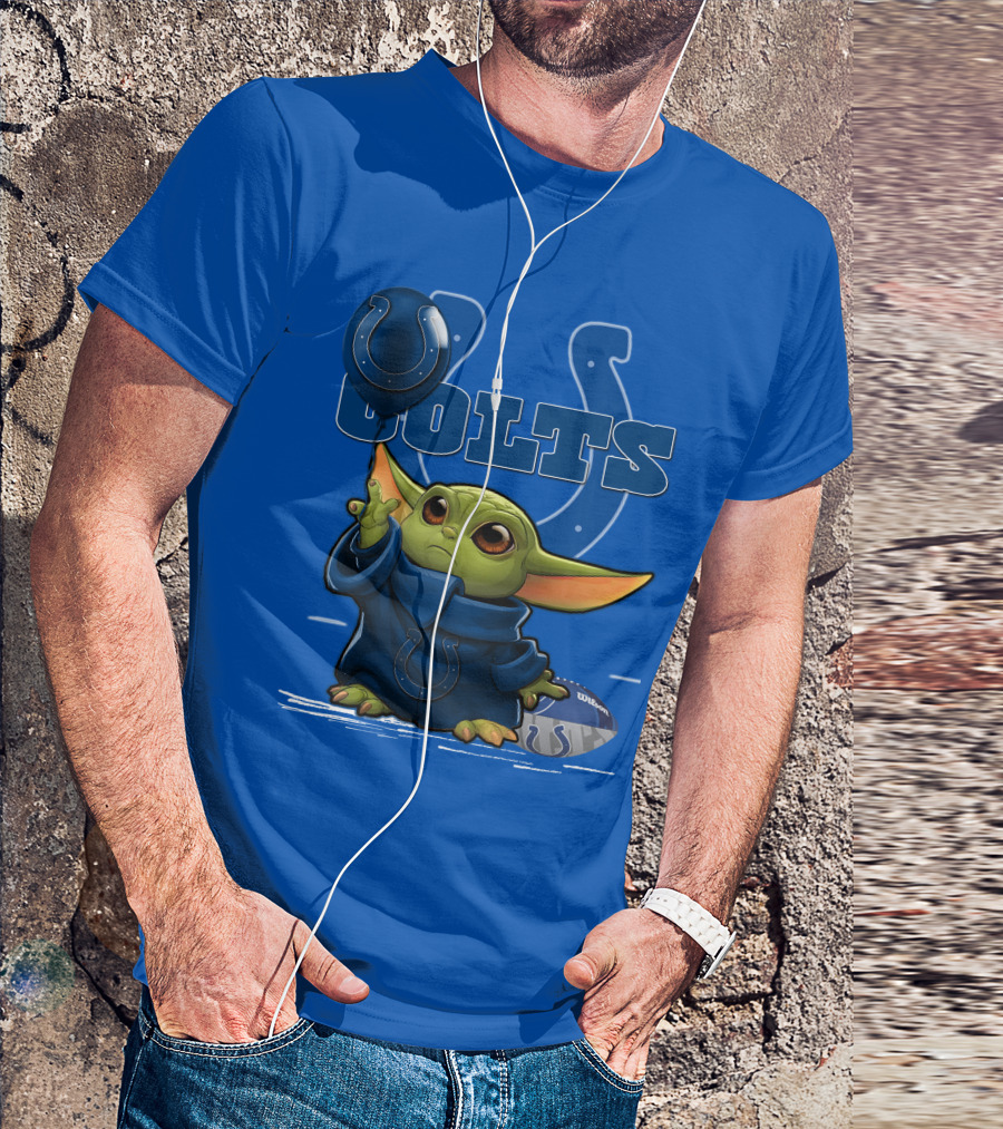 Colts Yoda Holding Horseshoe Balloon And Football T-Shirt