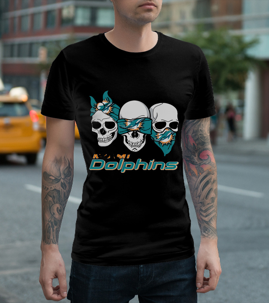 3 Skull Miami Dolphins T-Shirt