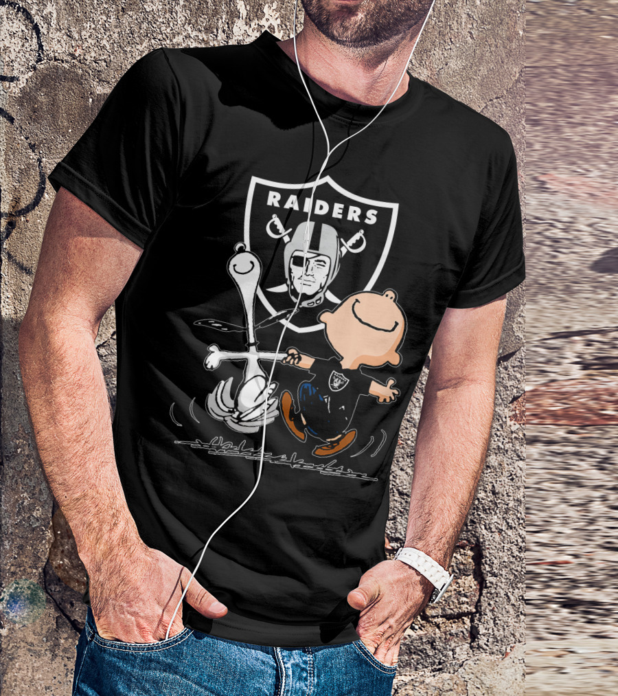 Snoopy And Charlie Brown Dancing In Front Of Oakland Raiders T-Shirt