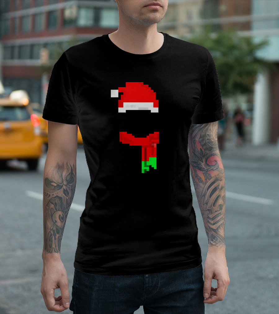 Pixel Art Santa Hat and Scarf Papa Noel T-Shirt