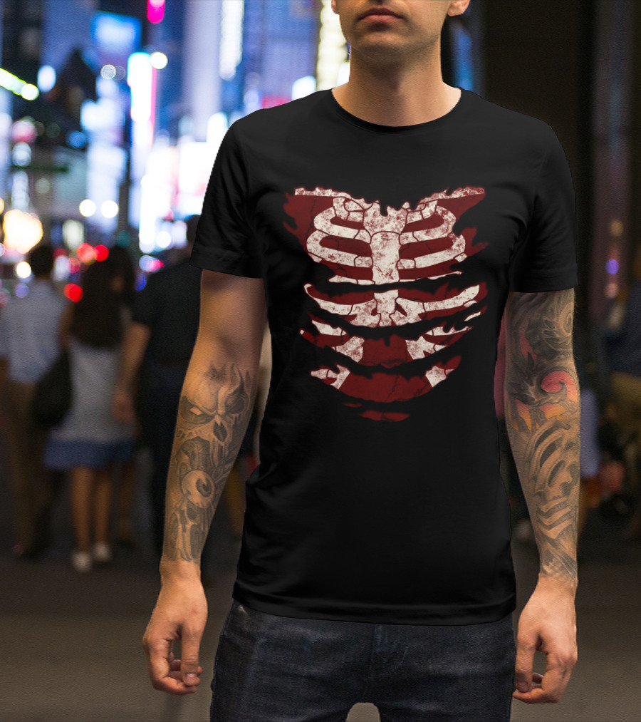 Skeleton Torso Under Torn Vintage Look T-Shirt