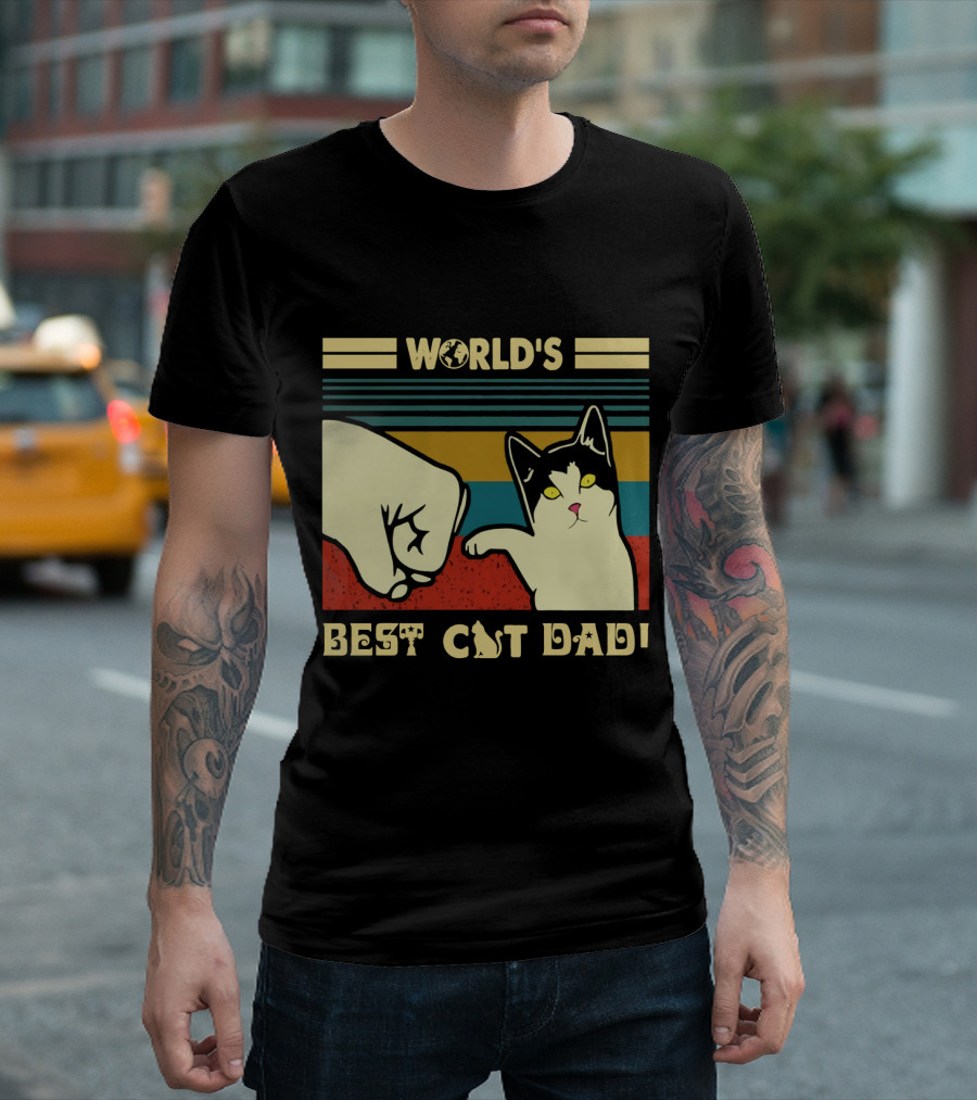 World's Best Cat Dad Fist Bump Retro Stripe T-Shirt