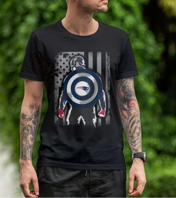 New England Patriots Captain America Shield Flag Star Background T-Shirt