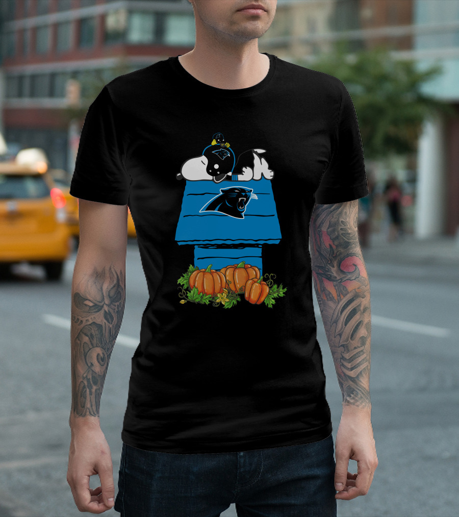 Snoopy Carolina Panthers Pumpkins Doghouse T-Shirt