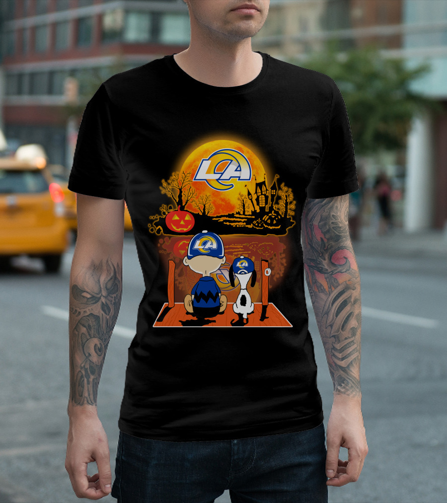 Los Angeles Rams Snoopy Charlie Brown Halloween Pumpkin Moon T-Shirt